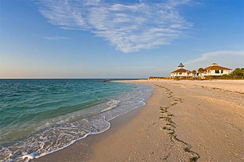 Boca-Grande-Lighthouse,-Boca-Grande-Island,-Florida,-USA